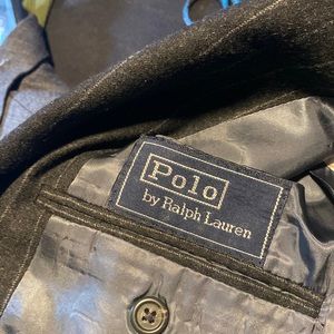 Gray with simple light grey lines